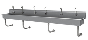 Lavamanos multiestación a muro con llave electrónica 120 x 19-1/2 x 25-1/2 pulg