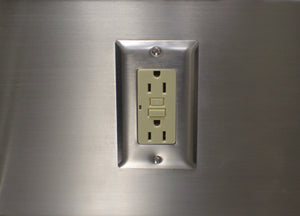 Contacto eléctrico en respaldo