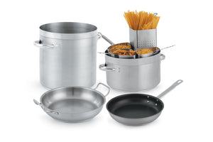 10 1/2 qt Centurion® acero inoxidable olla en acabado natural