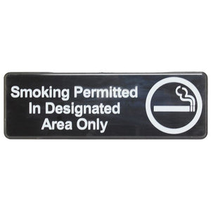 Señal informativa con símbolos "smoking permitted in designed" 9" X 3"