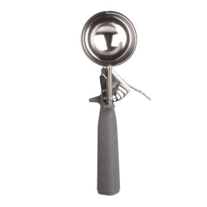 Porcionador tipo disher 4 OZ No. 8 color gris con mango triangular
