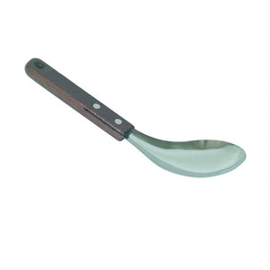 Cuchara para vegetales con mango de madera